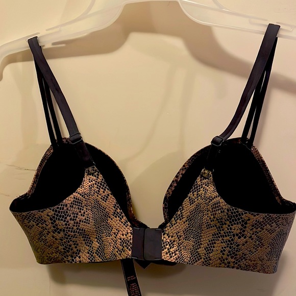 Victoria Secret Demi cup bra - Picture 2 of 2
